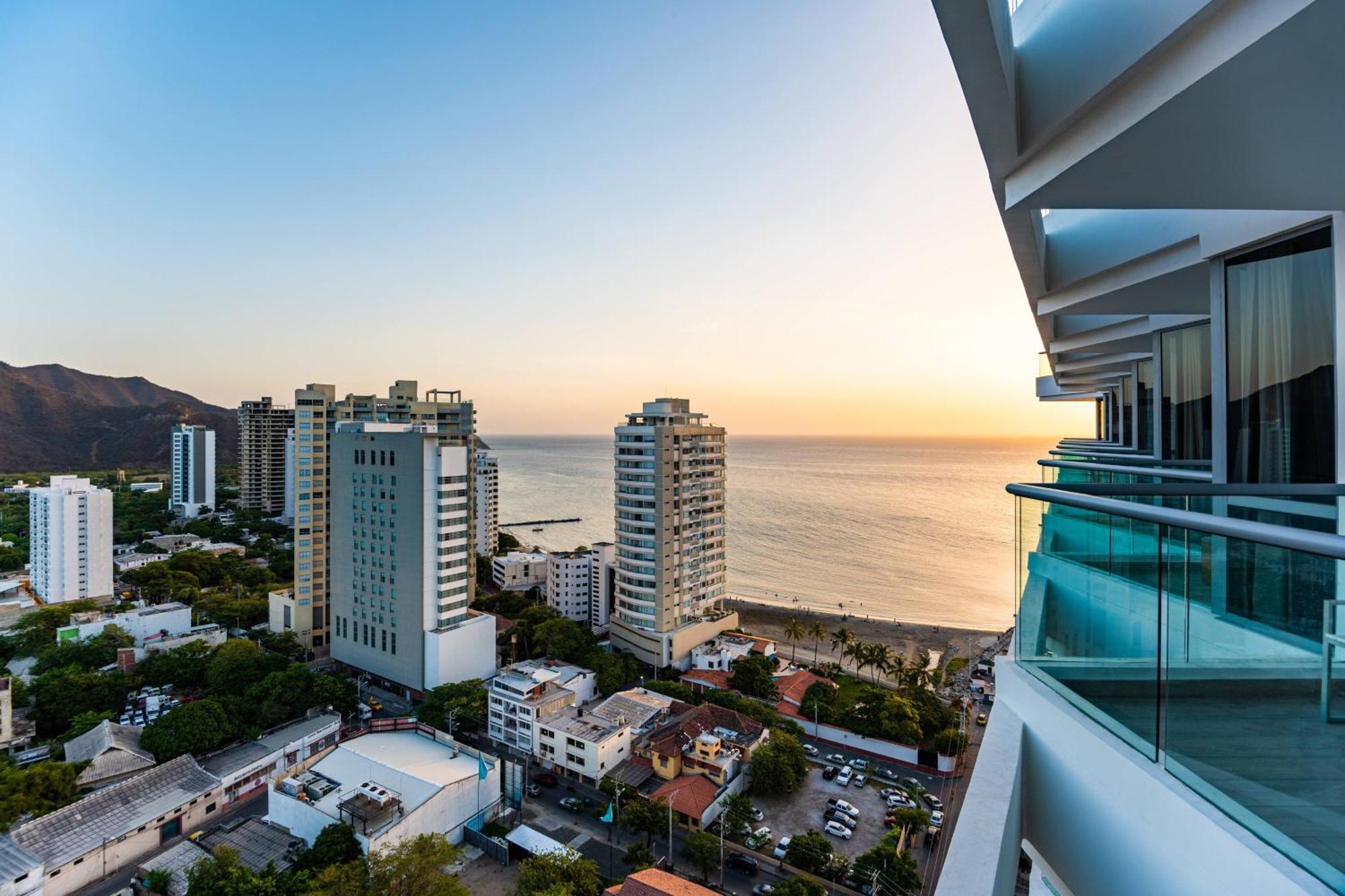 Ac Hotel By Marriott Santa Marta Exterior photo